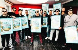 La Mosca recibió el Disco de Oro por su tema "Muchachos"