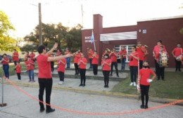 Homenaje de la Banda Popular Infanto Juvenil de Ramallo a los héroes de Malvinas