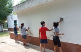 El grupo Scout MS Mario Barroso colaboraron en la limpieza del CIM Santa María