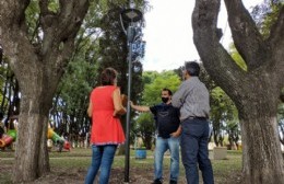 El intendente supervisó el avance de las obras en la Plaza San Carlos Borromeo