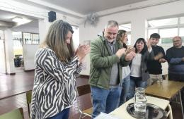Poletti entregó un subsidio a la Escuela Secundaria N°1