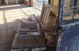 Robo y destrozos en el Club Barlovento