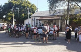 Caravana solidaria por la salud de varios vecinos