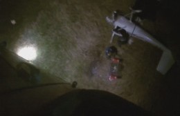 Rescatan a los tripulantes de una avioneta que cayó en la zona de islas