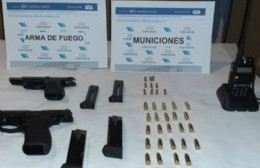 Secuestran armas de fuego en Pérez Millán
