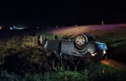 Despiste y vuelco en la Autopista