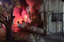 Incendio en una vivienda de Ramallo Pueblo