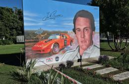 Inauguran un mural en homenaje a Juan María Traverso