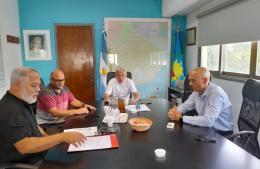 La Municipalidad gestionó y obtuvo mobiliario para escuelas locales