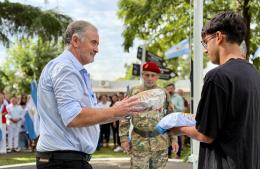Poletti anunció la construcción del Monumento a los Héroes Ramallenses de Malvinas