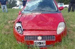 Choque entre auto y camión en Ruta 9