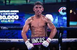 El ramallense Juan Cruz Uncos pelea por el t&iacute;tulo latino superpluma