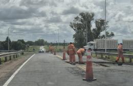 Retoman trabajos de reparación en el puente que conecta las rutas 9 y 51
